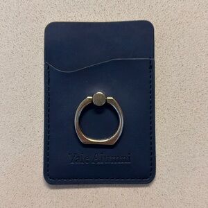 Yale University Alumni Navy Blue Phone Card Holder with Silver Finger Ring